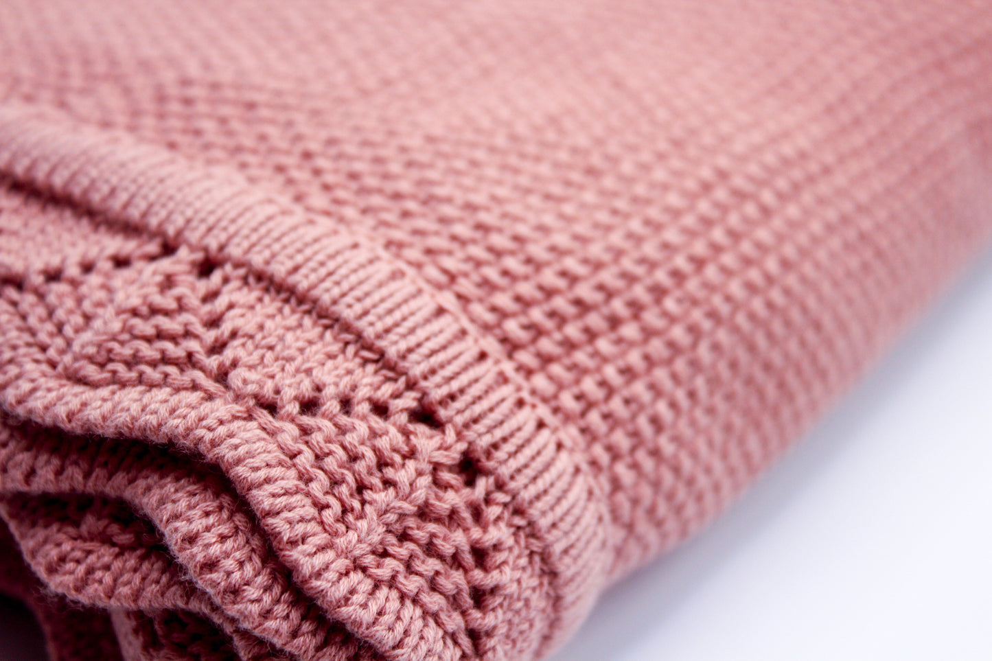 Oya Cotton Blanket in Pink