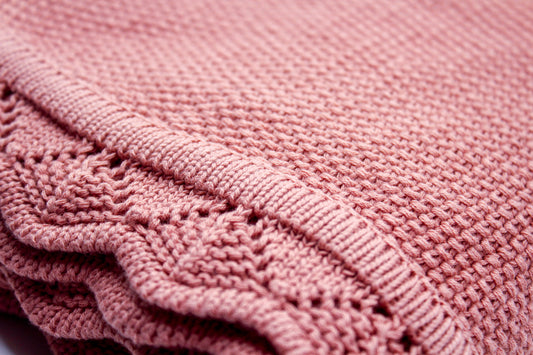 Oya Cotton Blanket in Pink