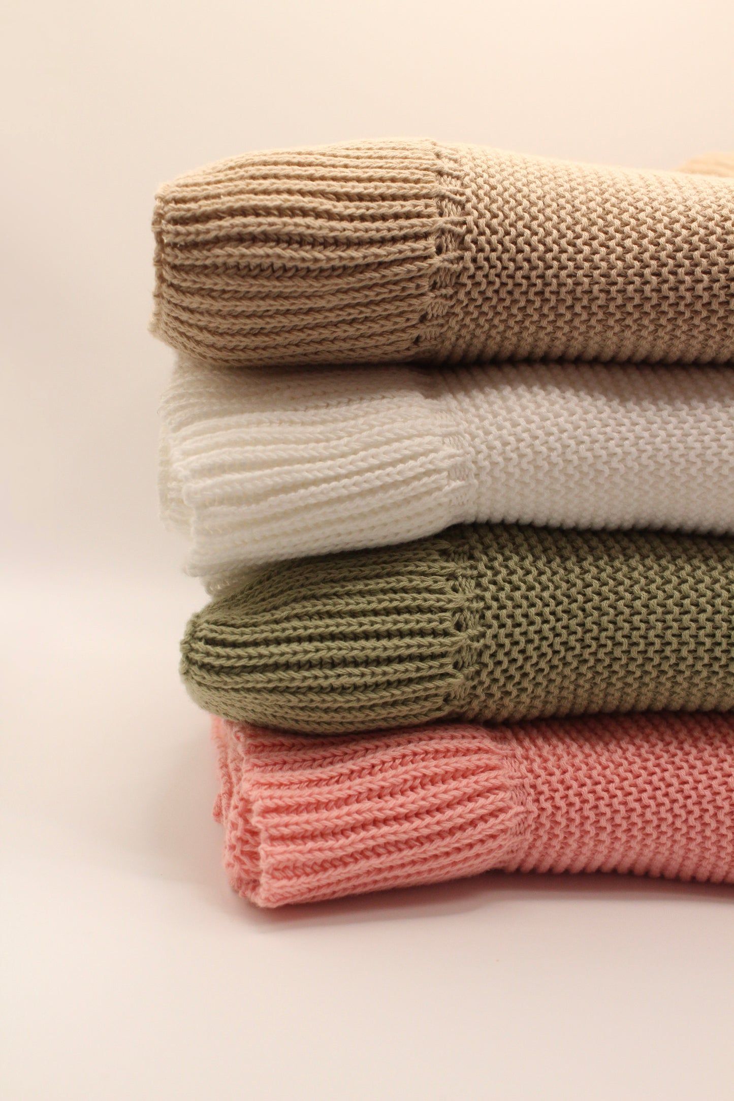 Peri Cotton Blanket in Sage Green