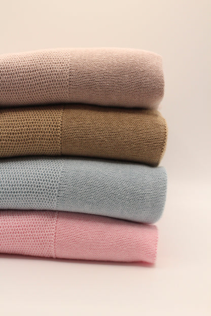 Yalin Cotton Blanket in Bubblegum Pink